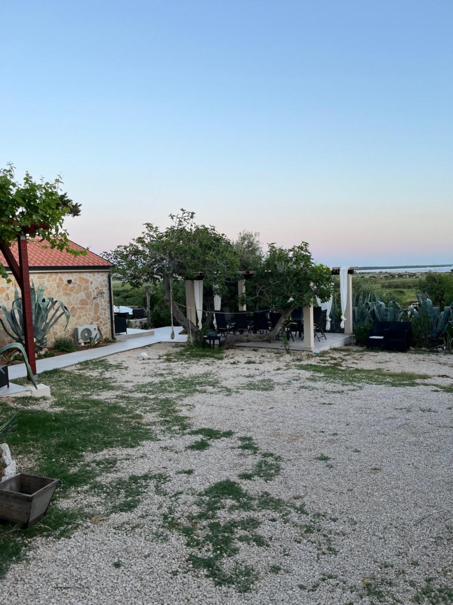 Villa Slatina Near Zrce Beach Novalja Luaran gambar