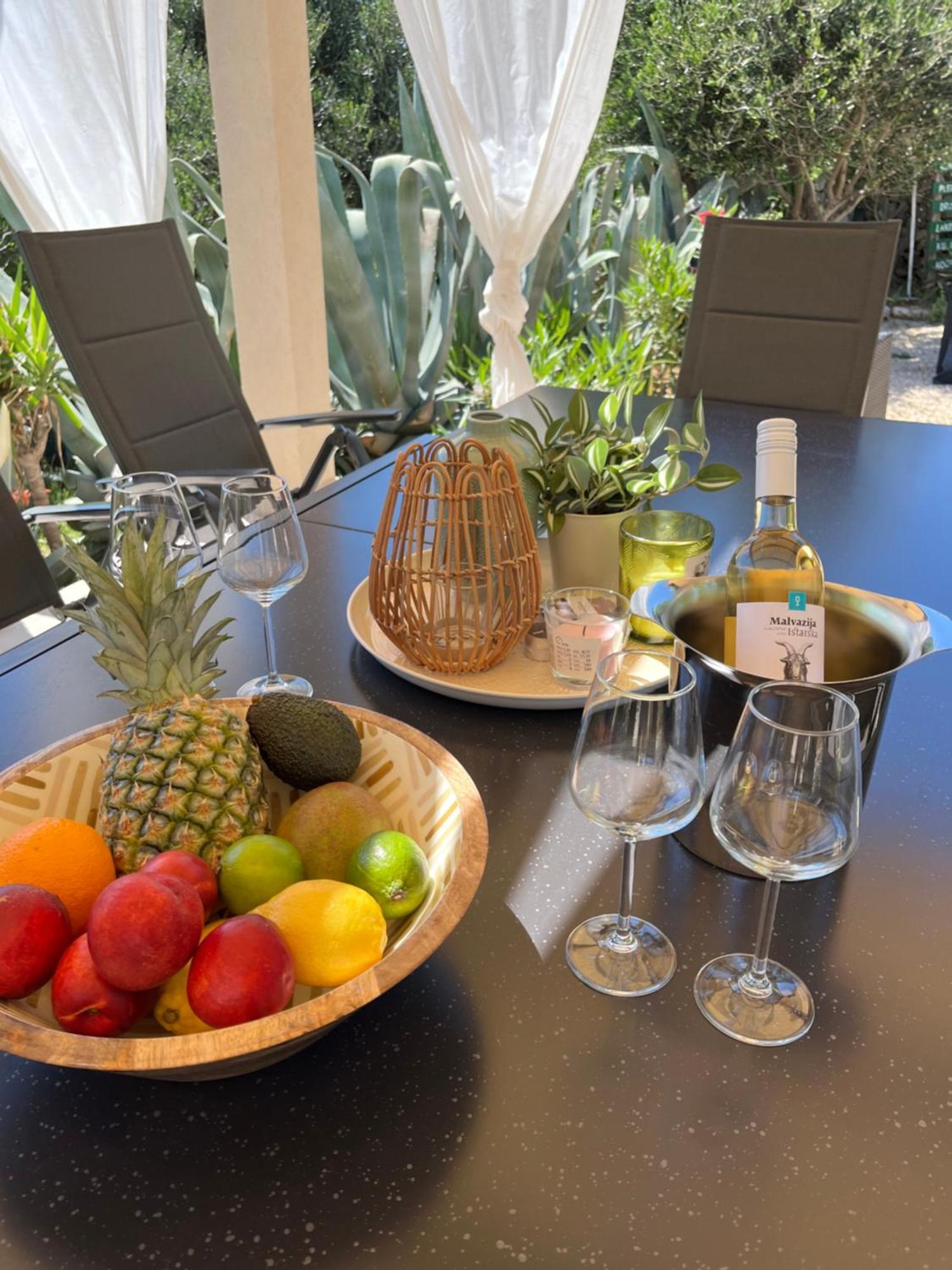 Villa Slatina Near Zrce Beach Novalja Luaran gambar